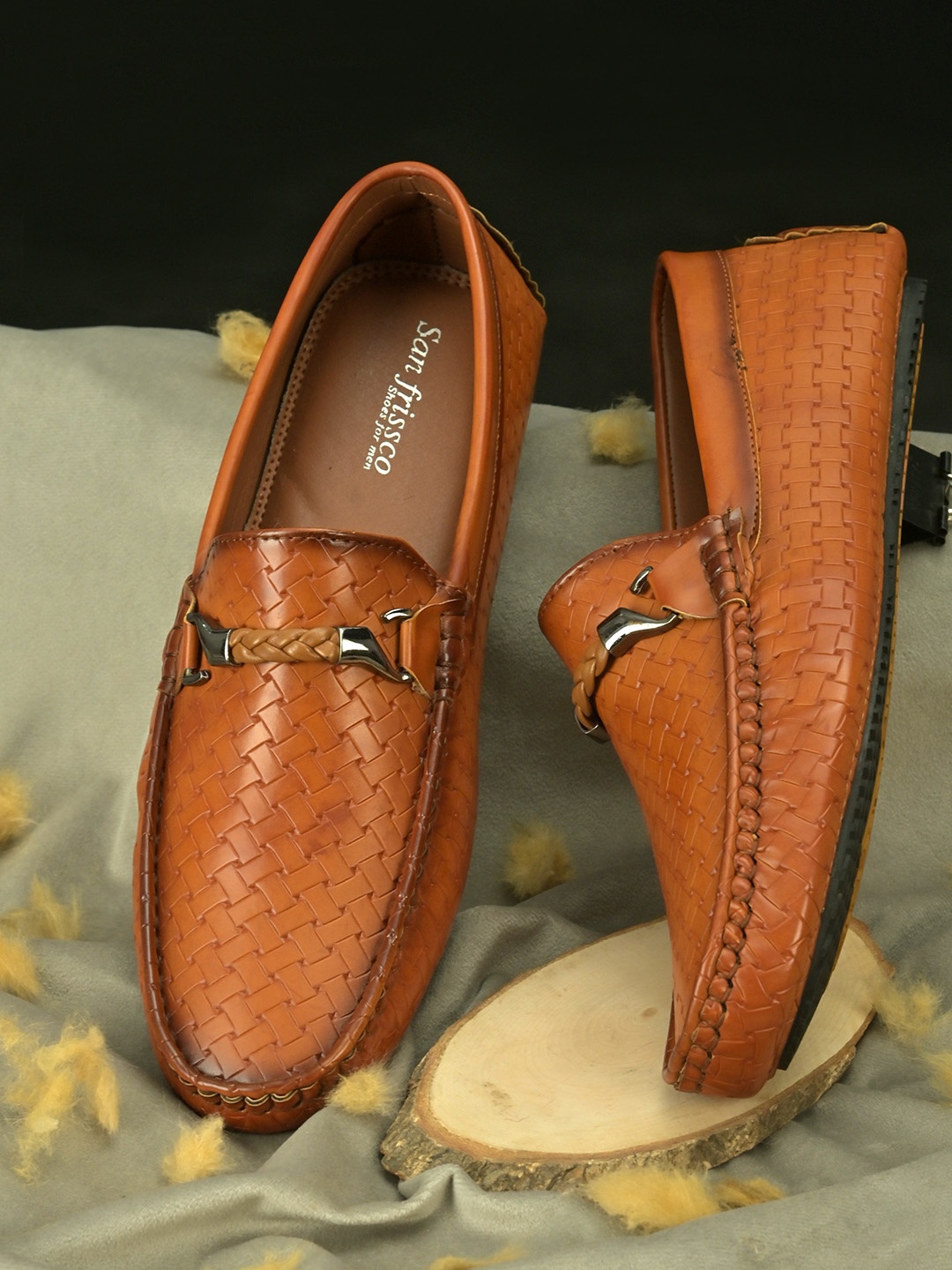 

San Frissco Men Tan Brown Textured Loafers