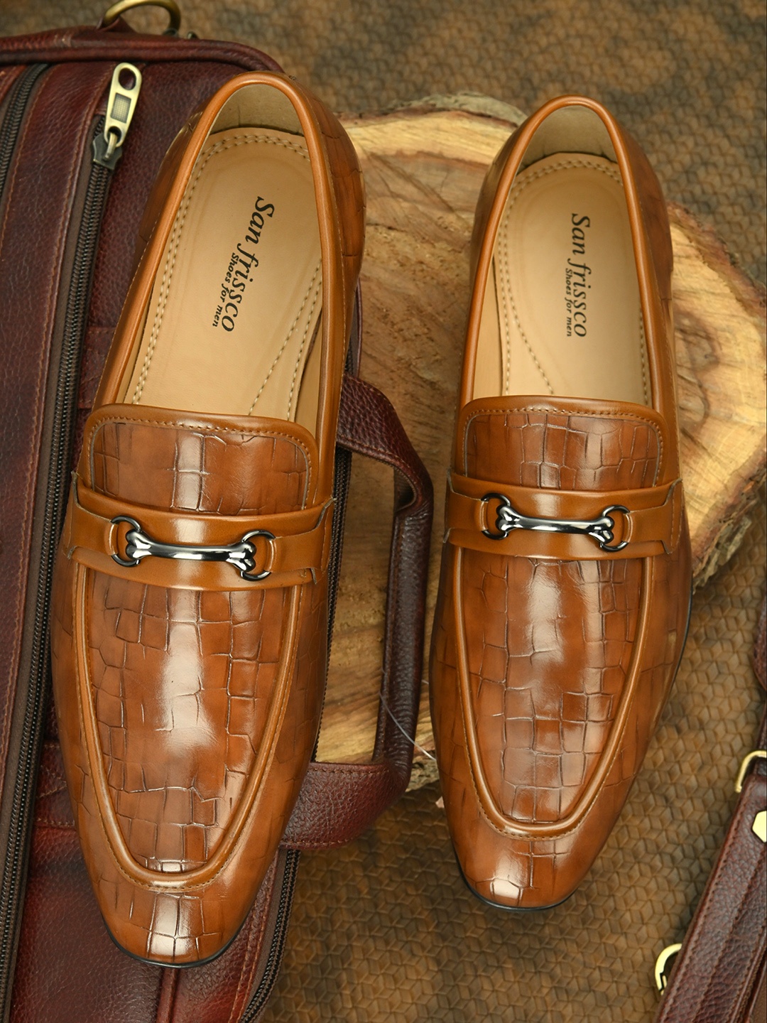 

San Frissco Men Brown Faux Leather Buckle Loafers, Tan