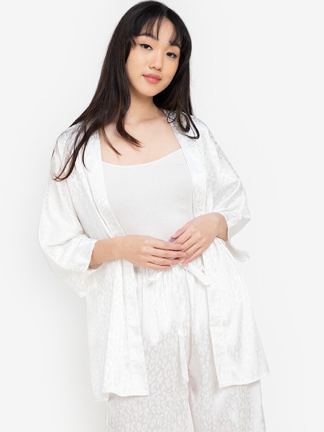 

ZALORA BASICS Women White Printed Mini Robe