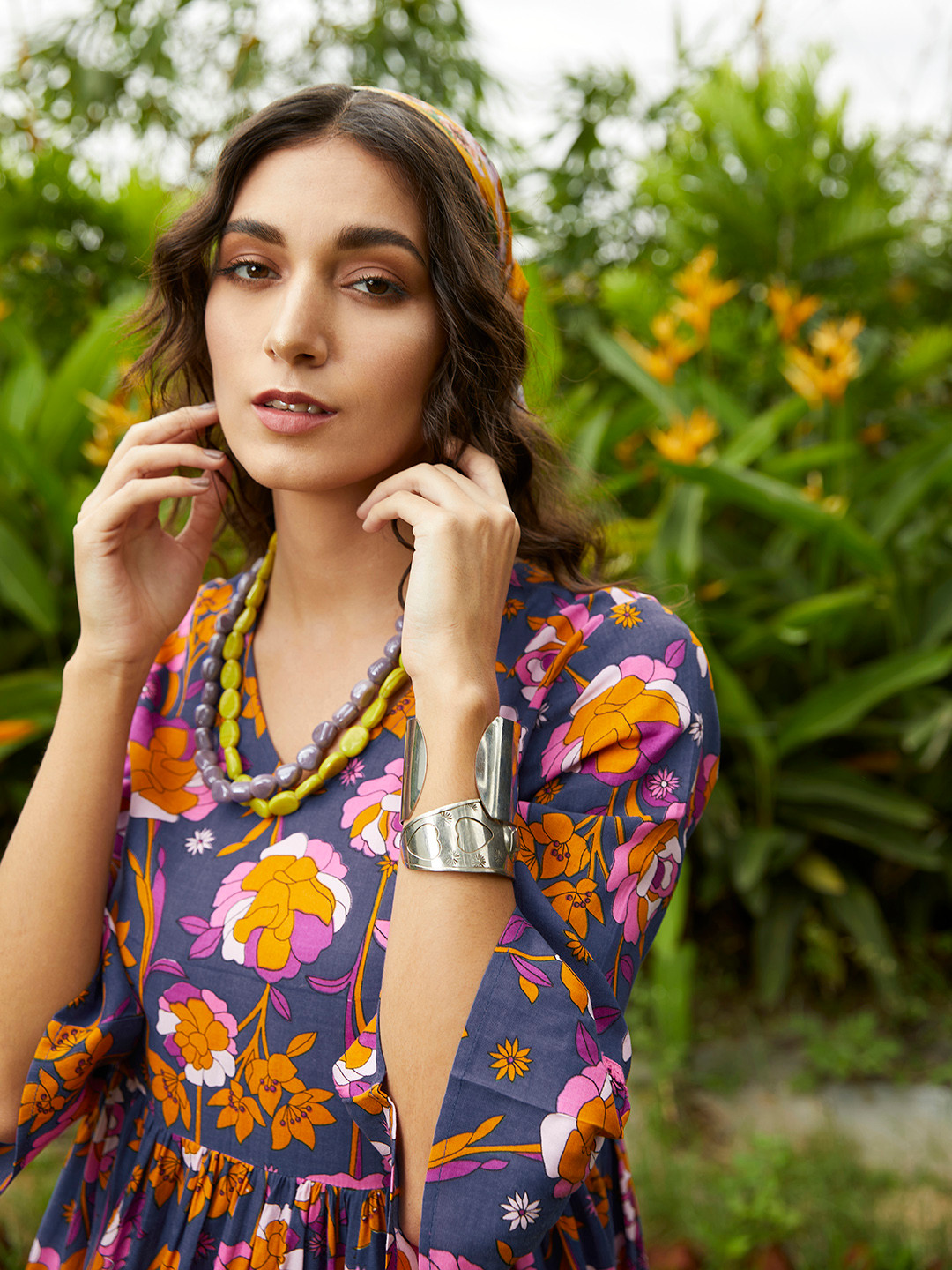 

Sangria Women Navy Blue & Pink Floral Printed A-Line Midi Dress