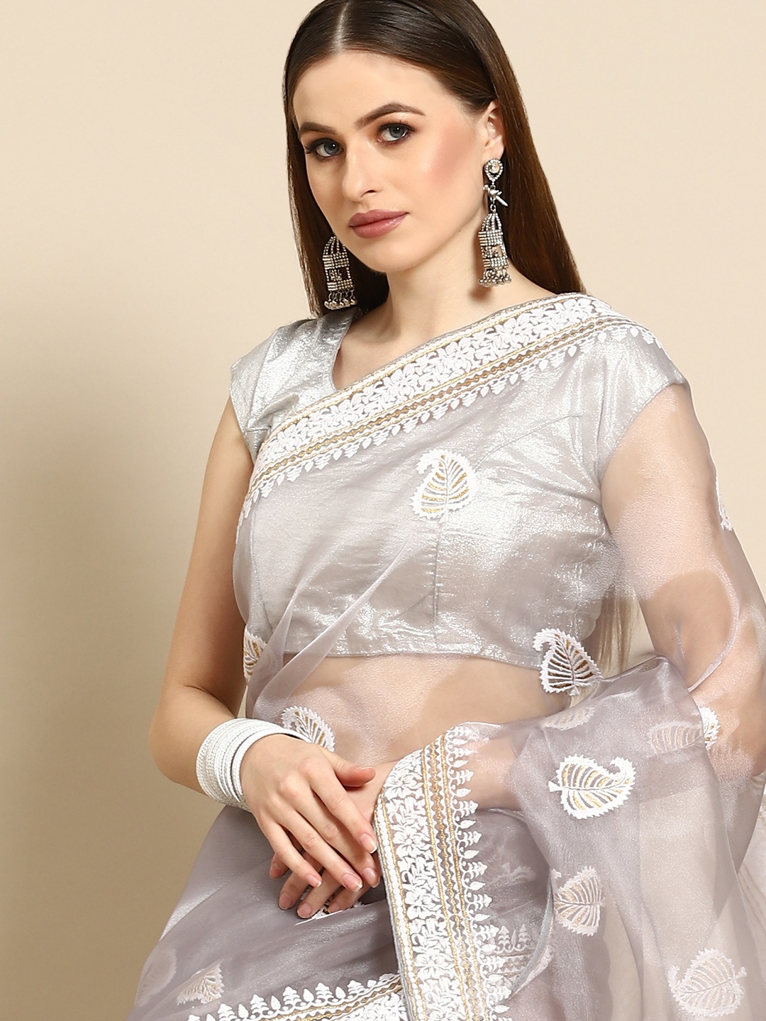 

Anouk Grey & White Leaves Embroidered Organza Saree