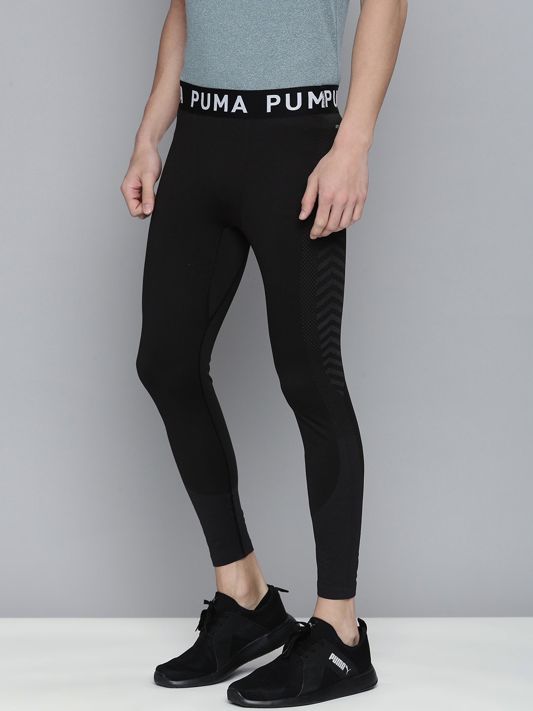 

Puma Men Black Solid dryCELL Training Tights