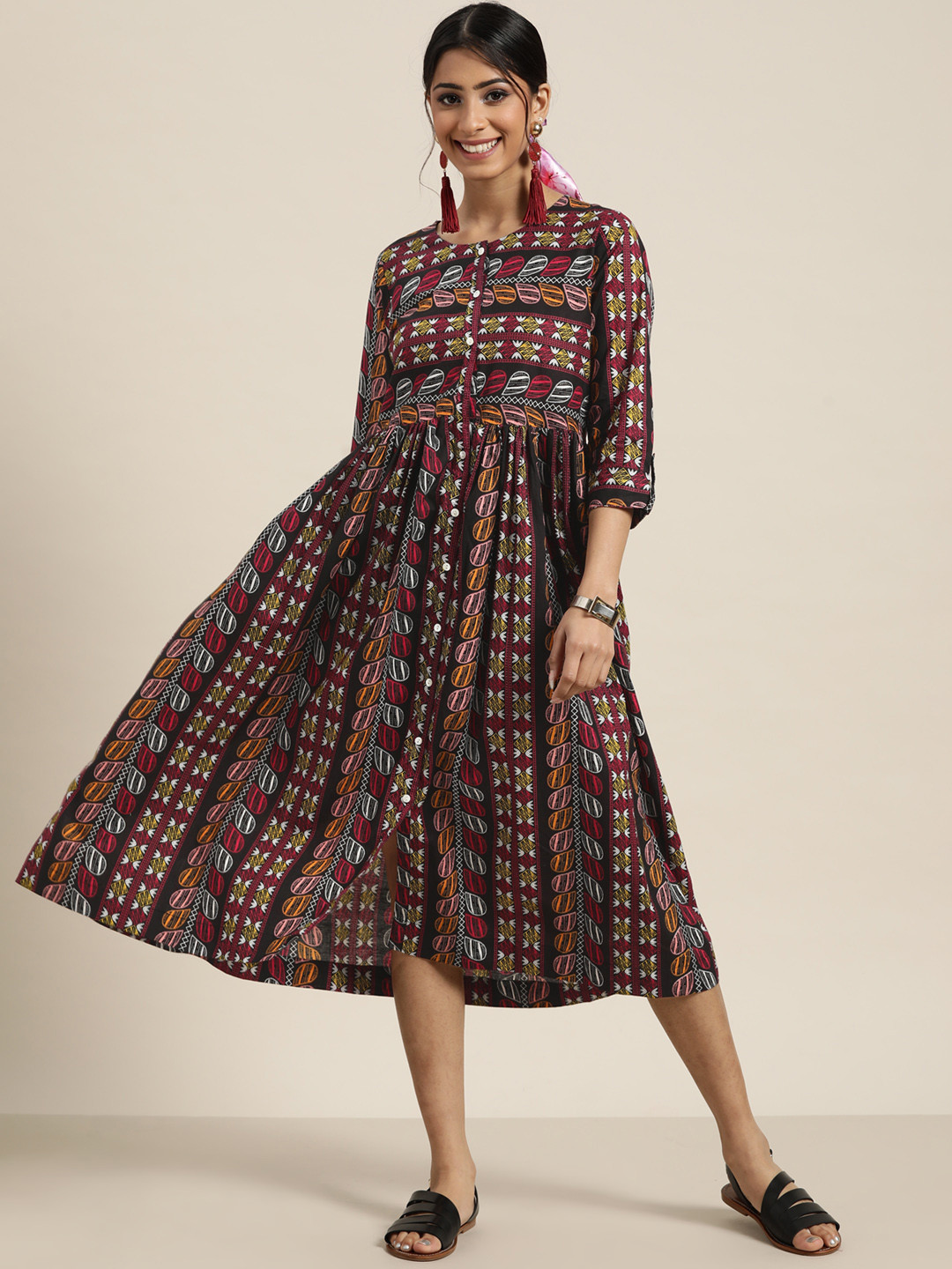 

Sangria Black & Pink Pure Cotton Ethnic Motifs A-Line Midi Dress