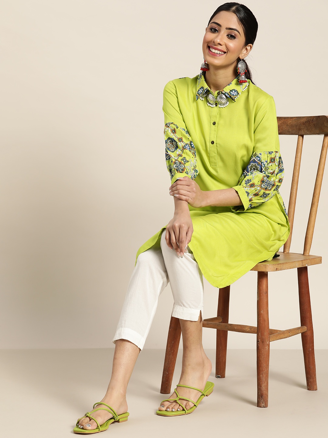 

Sangria Women Green Solid Pathani Kurta