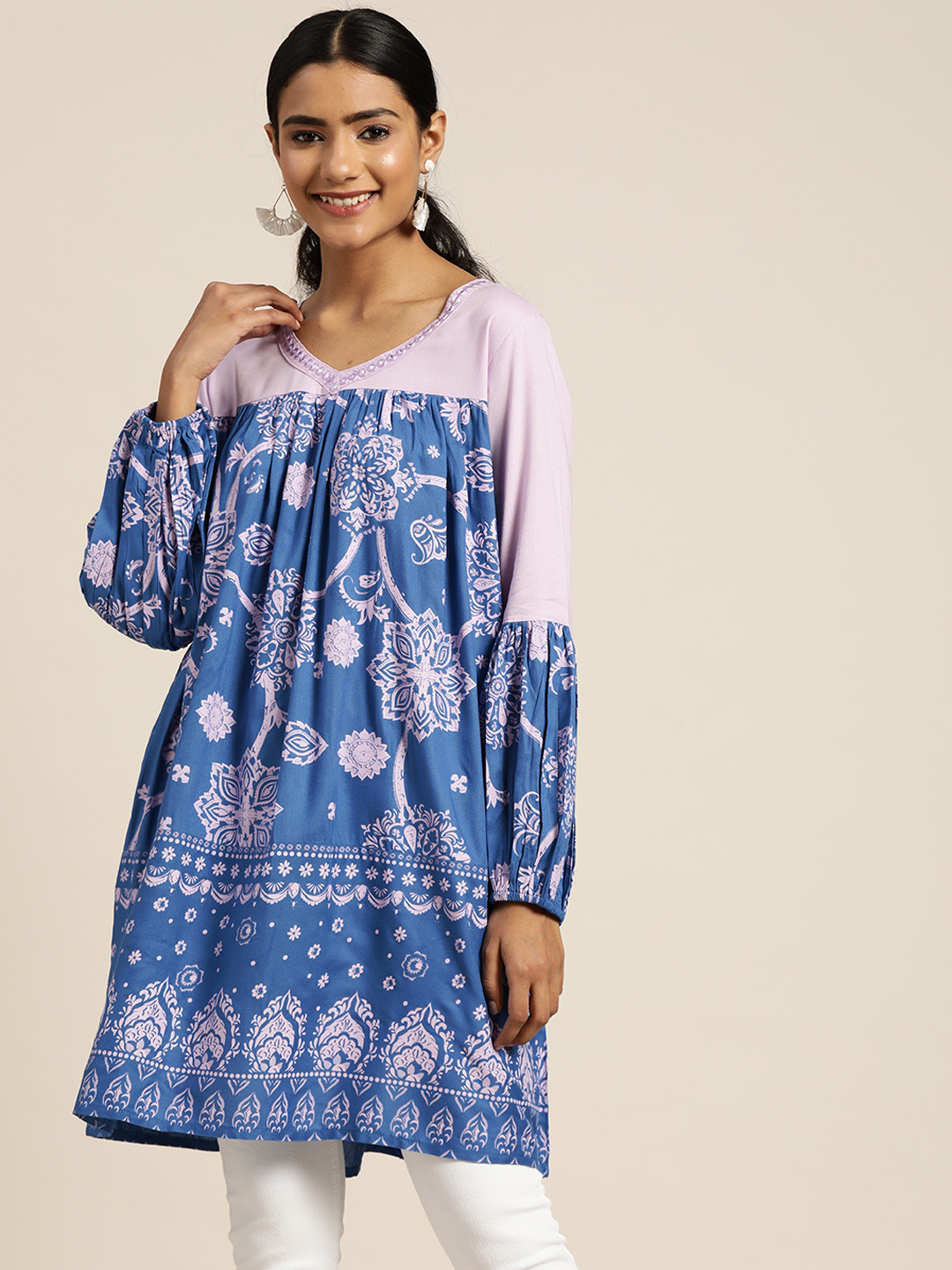 

Sangria Women Blue & Lavender Ethnic Motifs Printed Tunic with Pleated Detail