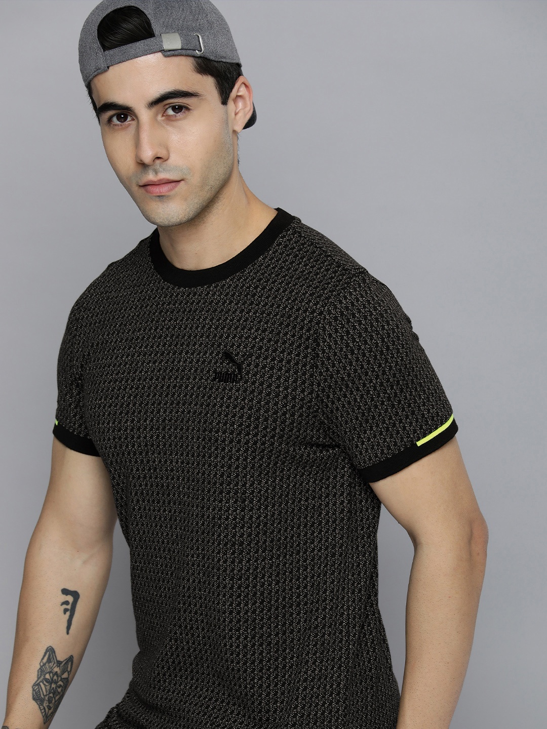 

one8 x PUMA Men Black & White Brand Logo Printed Virat Kohli Jaquard Slim Fit T-shirt