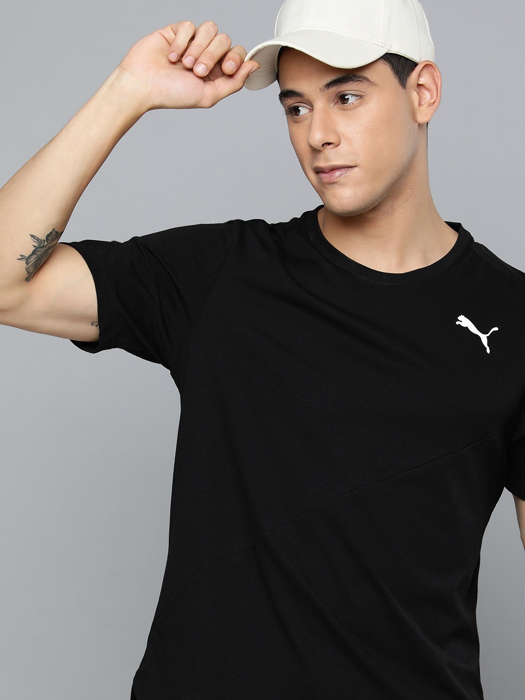 

Puma Men Black & White Brand Logo Printed Training or Gym DryCell T-shirt