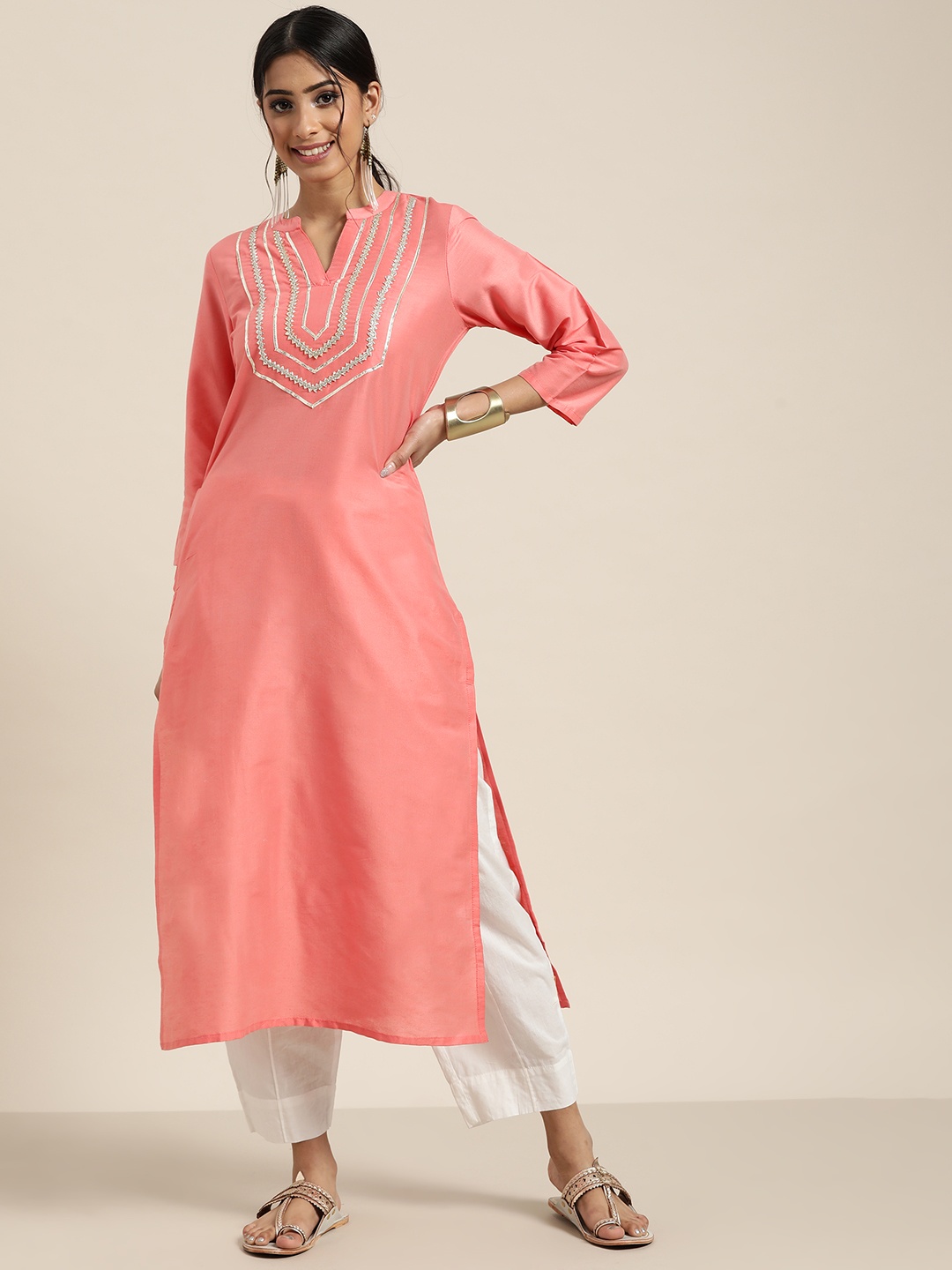 

Sangria Women Peach-Coloured Yoke Design Gotta Patti Handloom Kurta