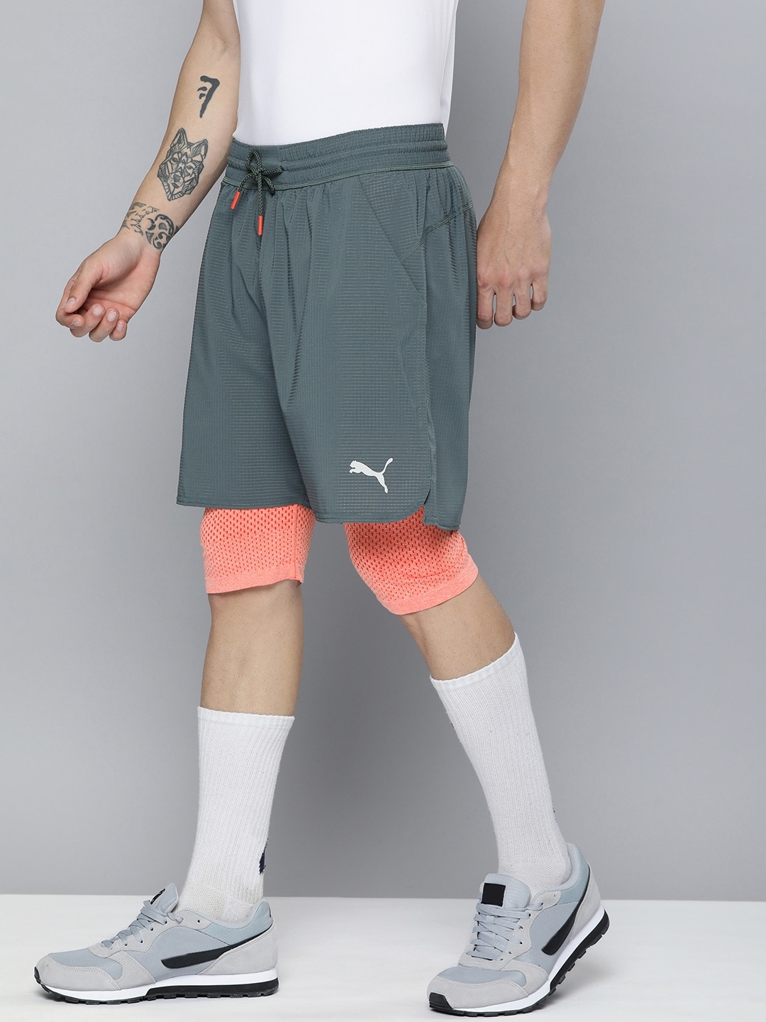 

Puma Men Grey & Pink Brand Logo Printed Knitted Form Fitting Comfort Training Shorts