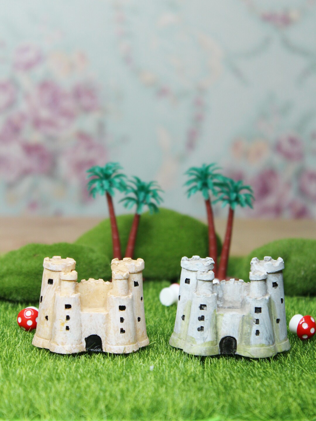 

Wonderland Set of 2 Brown Miniature Castle