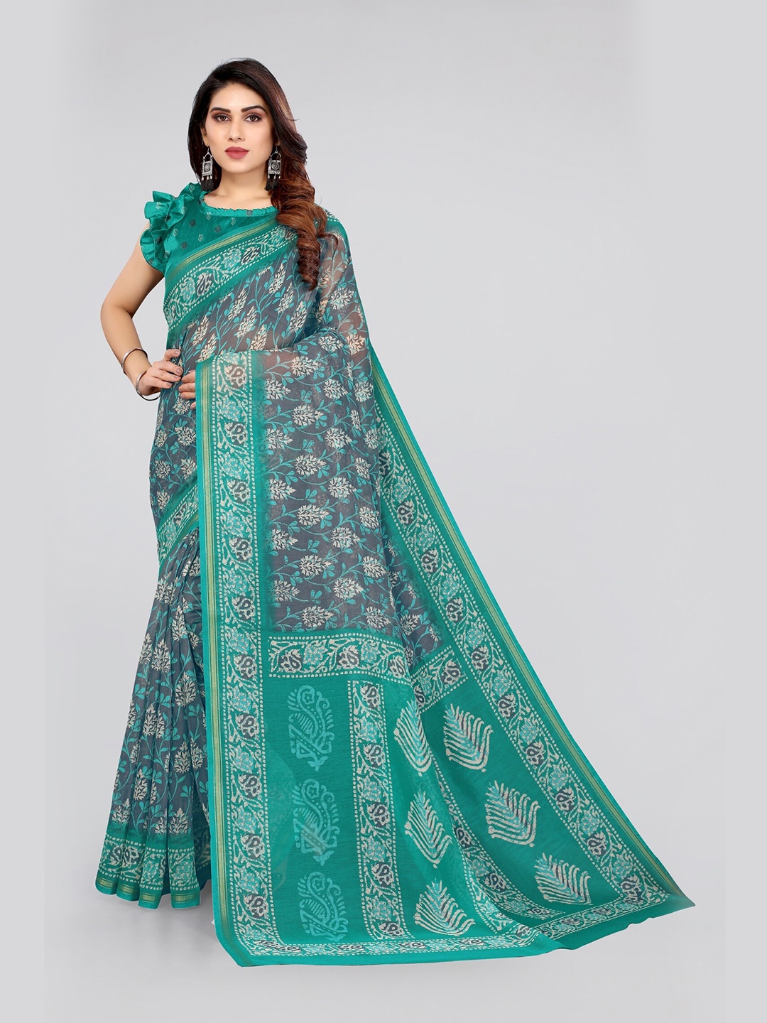 

KALINI Grey & White Batik Printed Zari Saree