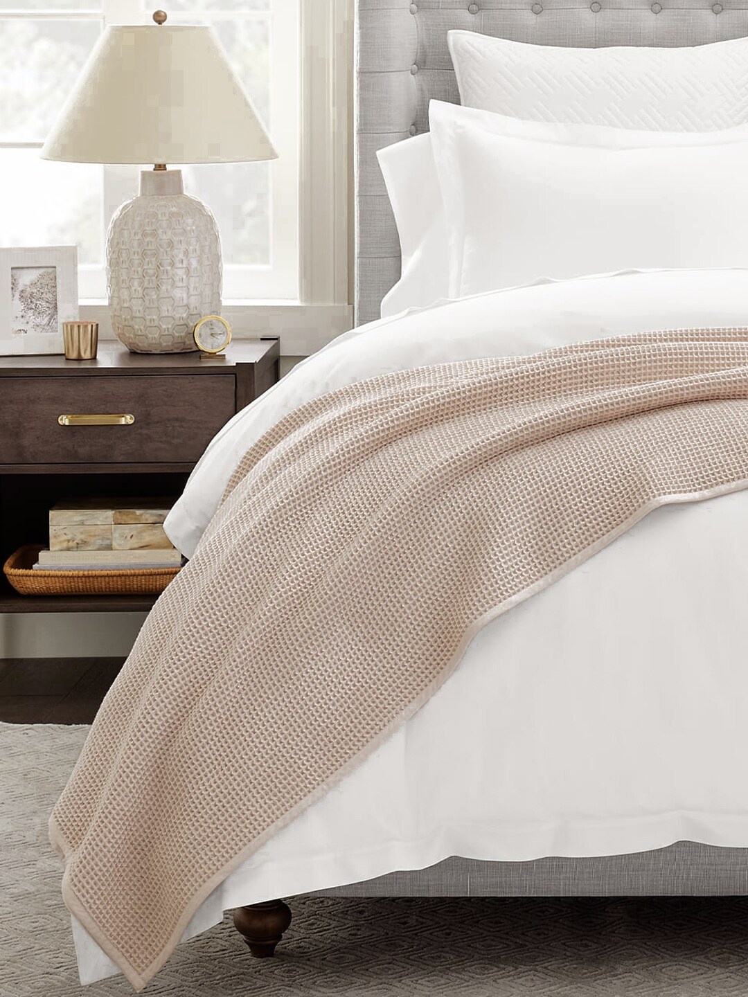 

AMOUVE Taupe Egyptian Cotton Mild Winter 300 GSM Sustainable Double Bed Dohar