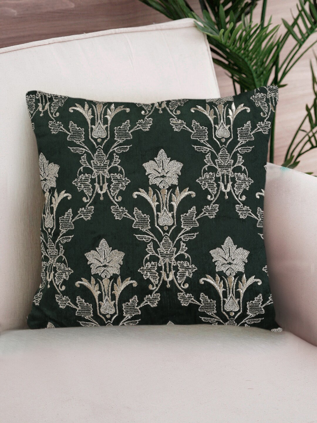 

NISRAG HOME Green & Beige Floral Velvet Square Cushion Covers
