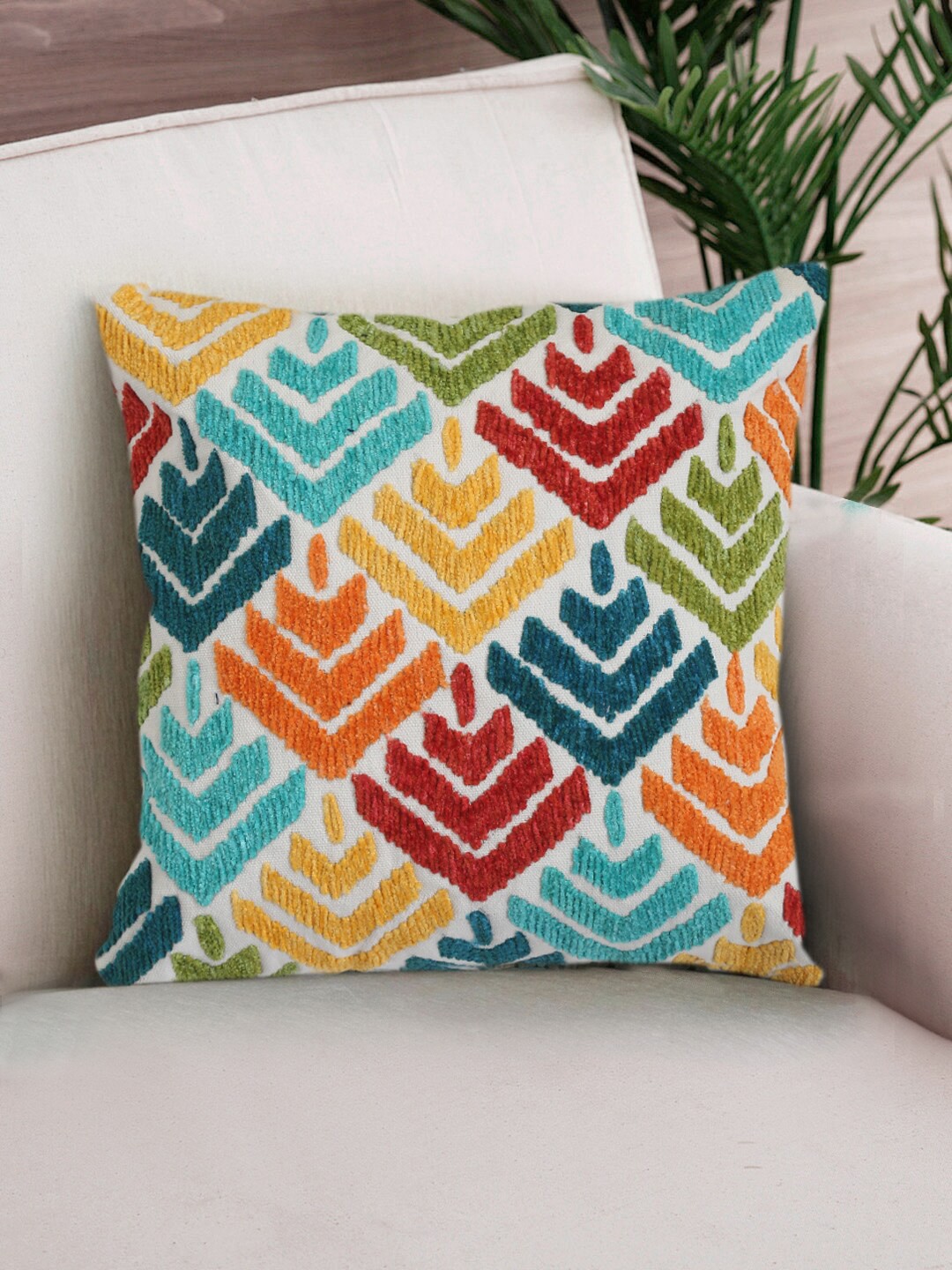 

NISRAG HOME Red & Blue Floral Square Cushion Covers