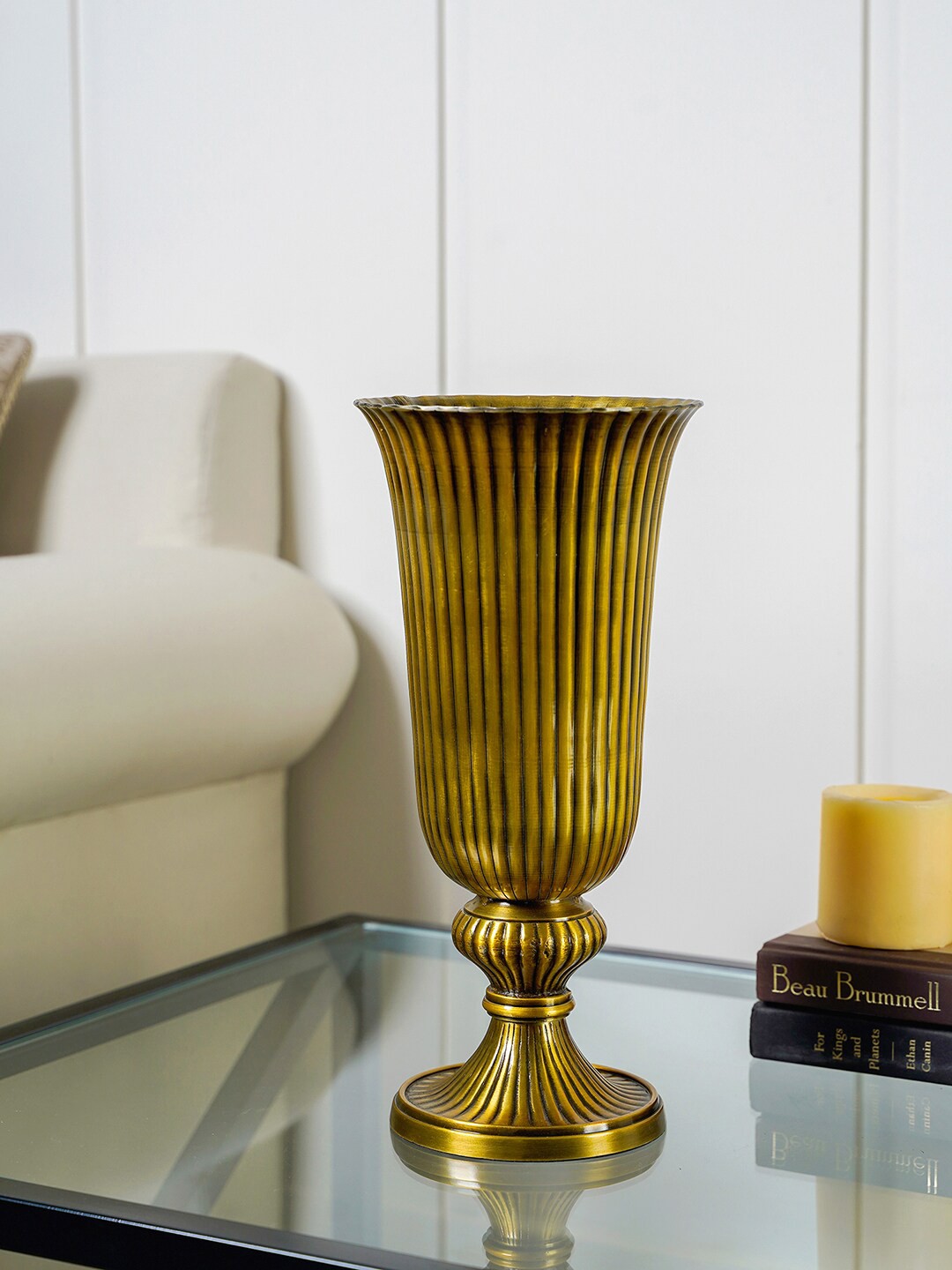 

Pure Home and Living Gold-Coloured Glass Vase