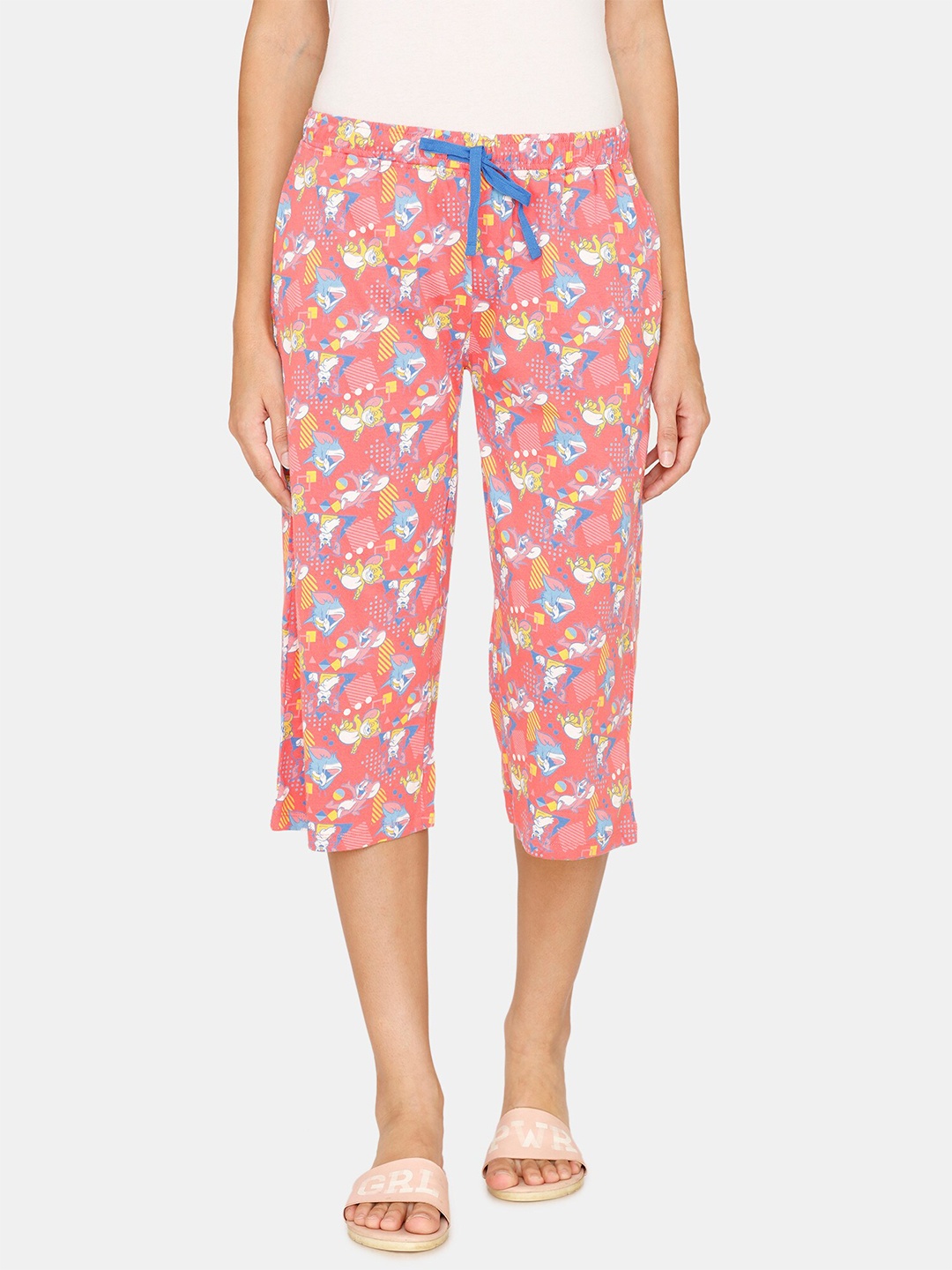 

Zivame Women Pink Tom & Jerry Printed Cotton Lounge Capris