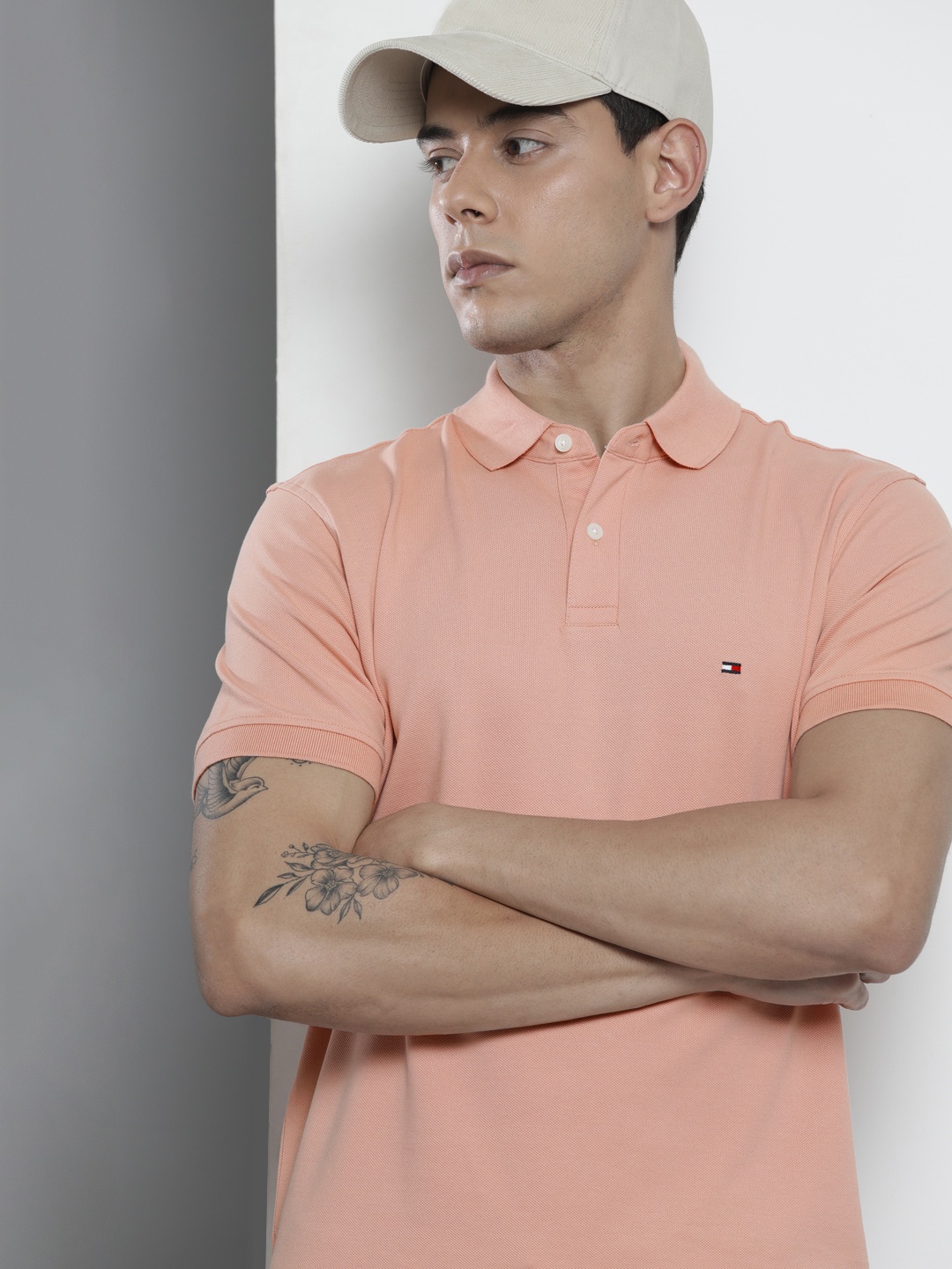 

Tommy Hilfiger Men Pink Self Design Polo Collar T-shirt