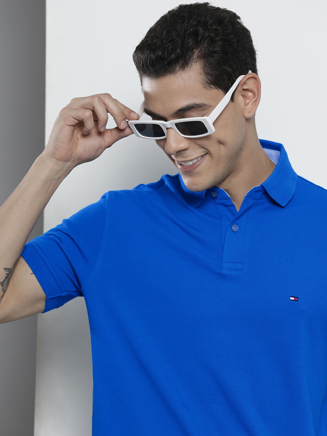 

Tommy Hilfiger Men Blue Polo Collar Organic Cotton Casual T-shirt