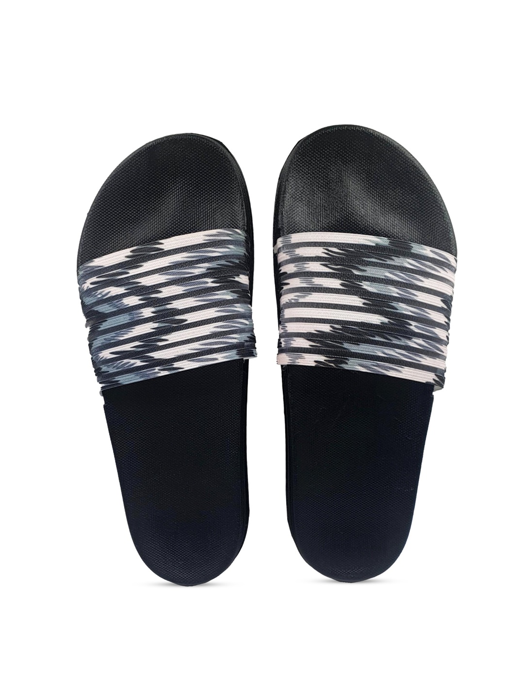 

Pampy Angel Men Black & White Printed Rubber Sliders