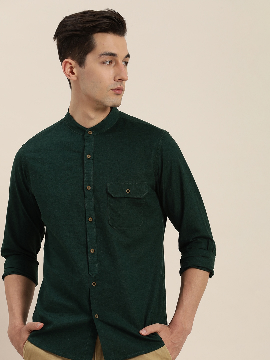 

ether Men Green Solid Casual Cotton Linen Shirt