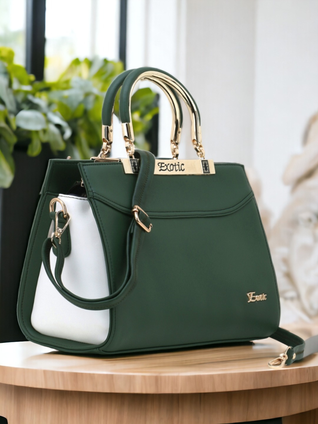 

Exotic Green PU Structured Handheld Bag