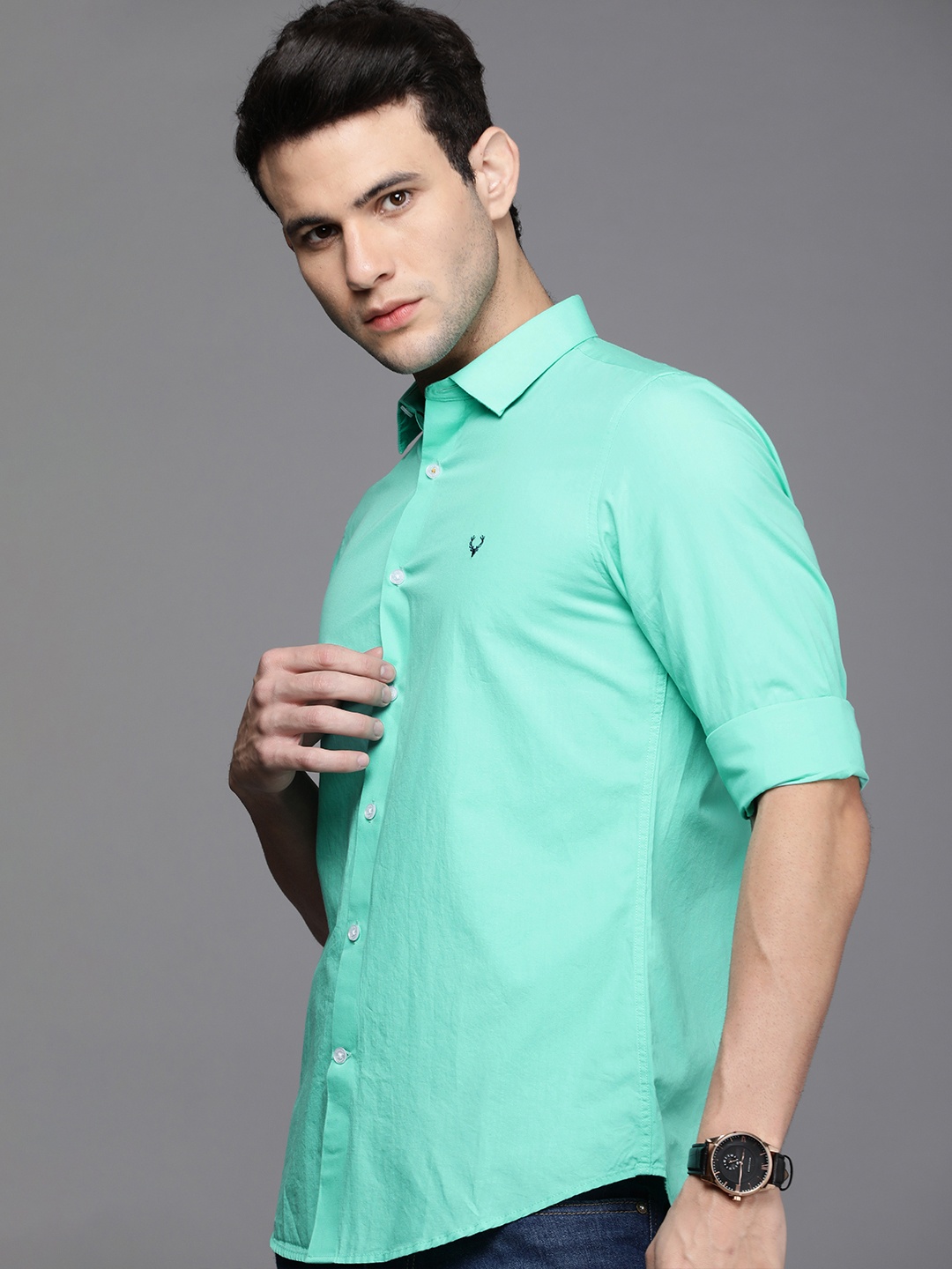 

Allen Solly Sport Men Green Solid Ultra Slim Fit Pure Cotton Casual Shirt