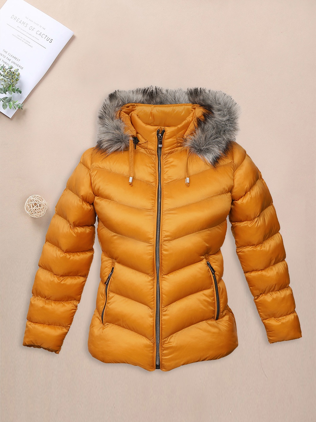 

LURE JUNIOR Girls Mustard Solid Winter Padded Jacket