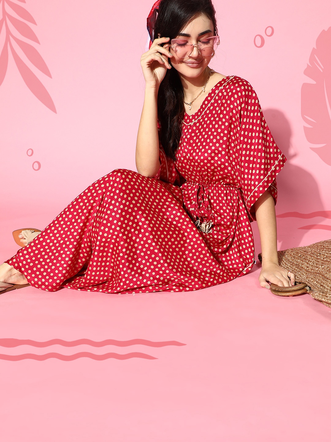 

Bannos Swagger Women Pretty Pink Geometric Polka-Dotted Nightdress