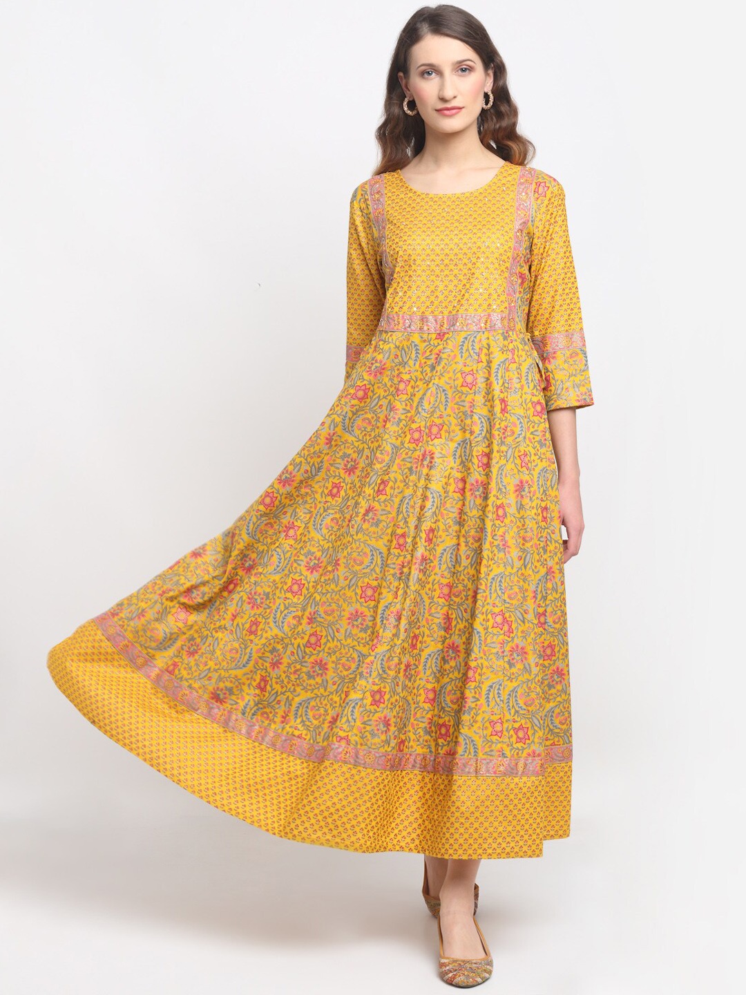 

SOUNDARYA Women Yellow Floral Printed Flared Kurta