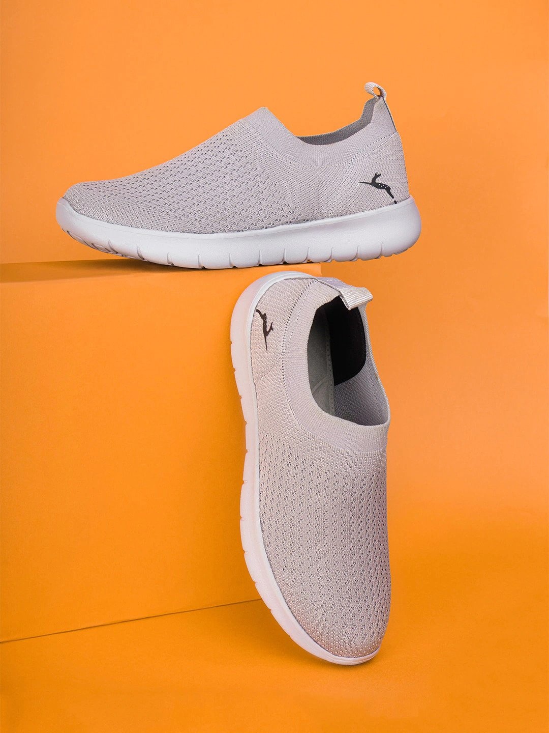 

Marc Loire Women Grey Textured Lightweight Slip-On Sneakers