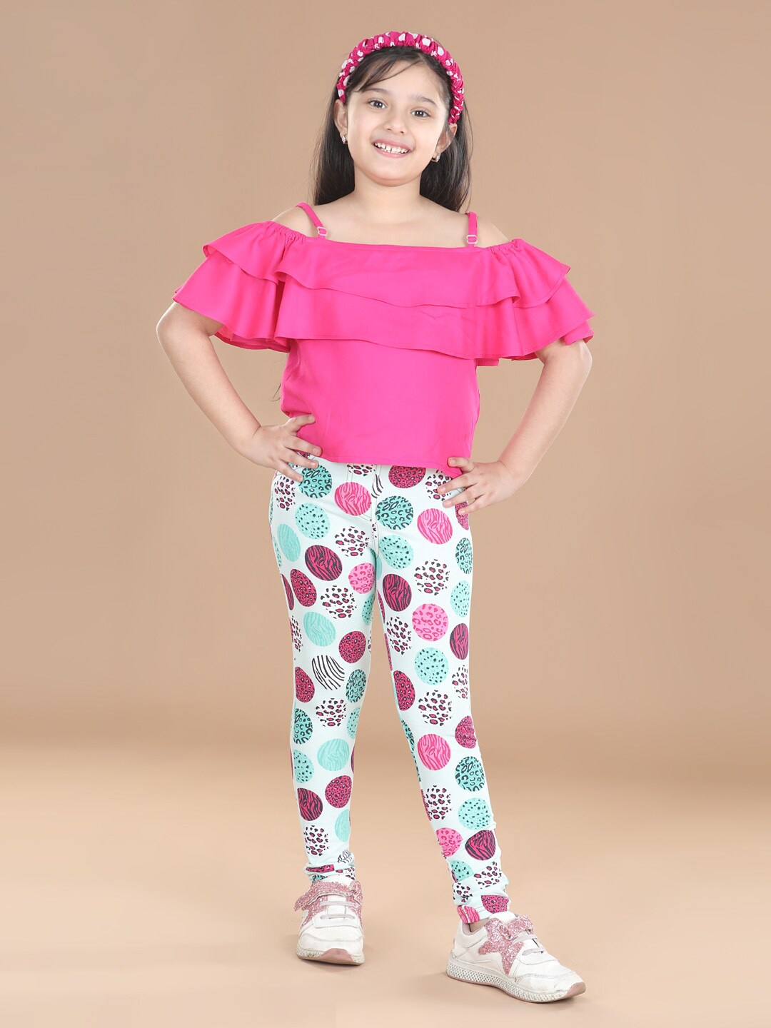 

StyleStone Girls Pink & White Top with Trousers