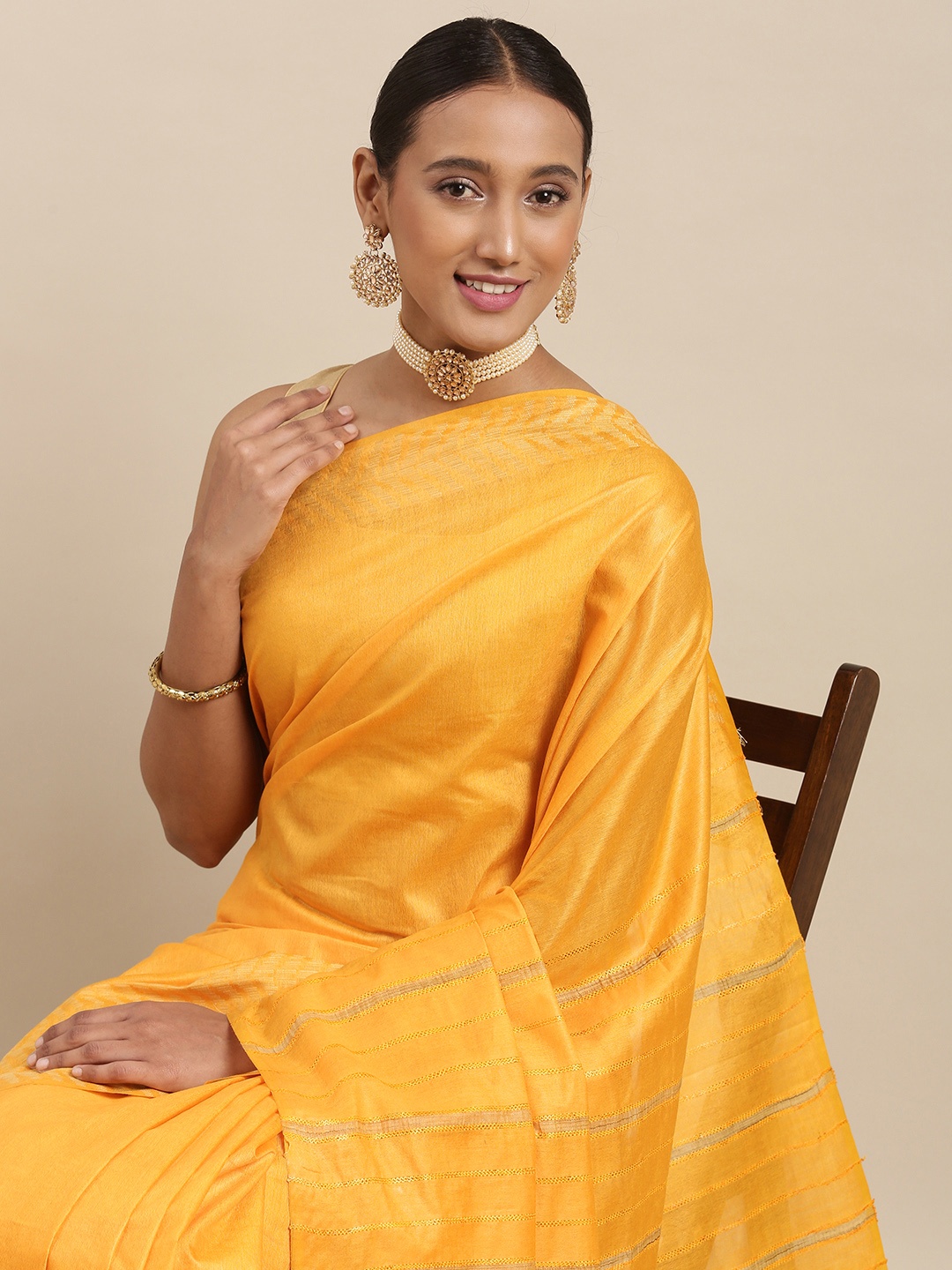 

aamna Women Yellow & Golden Silk Cotton Bhagalpuri Saree