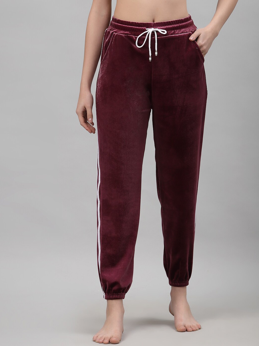 

NEUDIS Women Maroon Solid Velvet Finish Lounge Pants