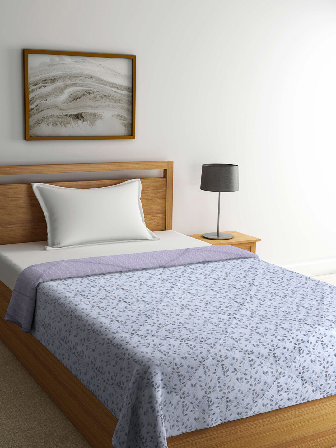 

KLOTTHE Blue & Black Floral Mild Winter 600 GSM Cotton Single Quilt Blanket