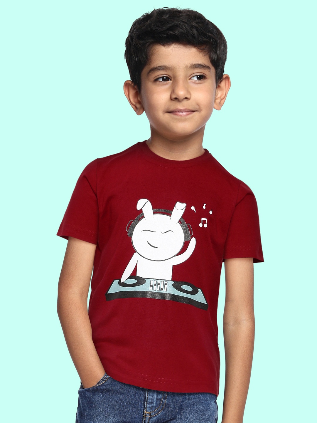 

BRATMA Kids Maroon & White Pure Cotton Printed T-shirt