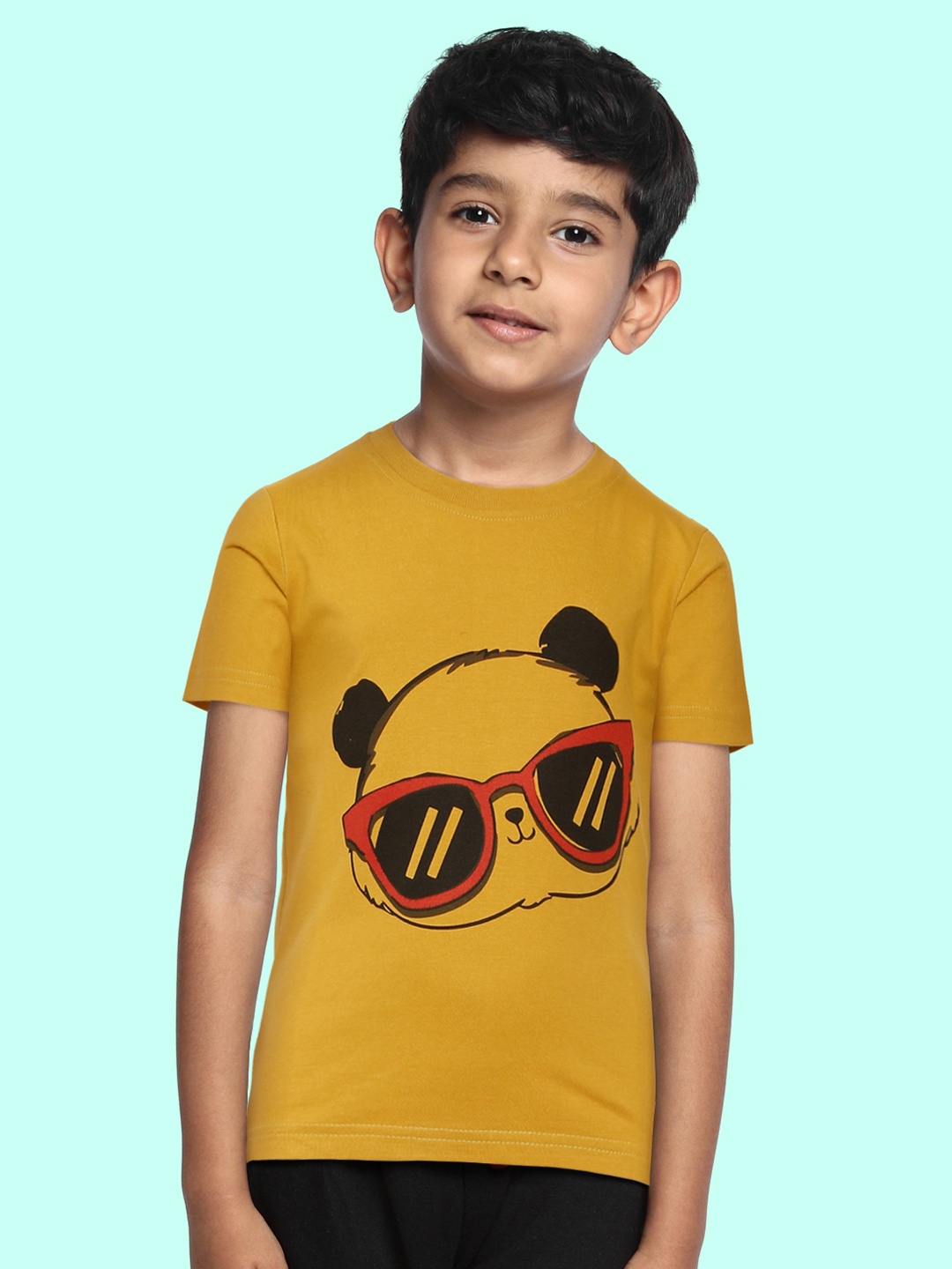 

BRATMA Kids Mustard Yellow & Black Pure Cotton Printed T-shirt