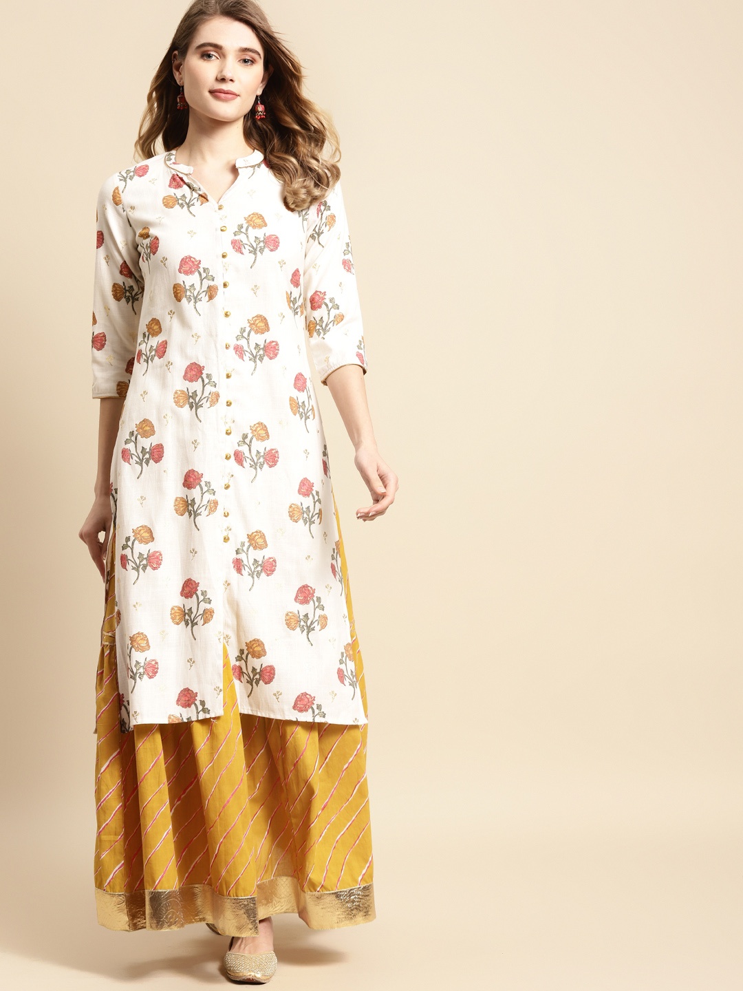 

RANGMAYEE Women Off White Floral Printed Liva Kurta with Skirt