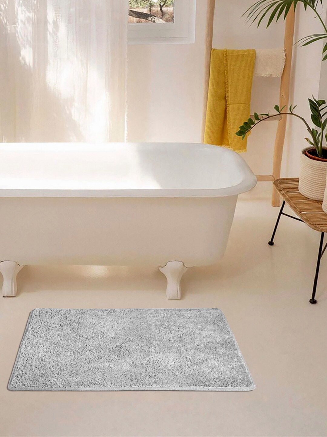Arrabi Grey Solid 2000 GSM Cotton Rectangular Bath Rug