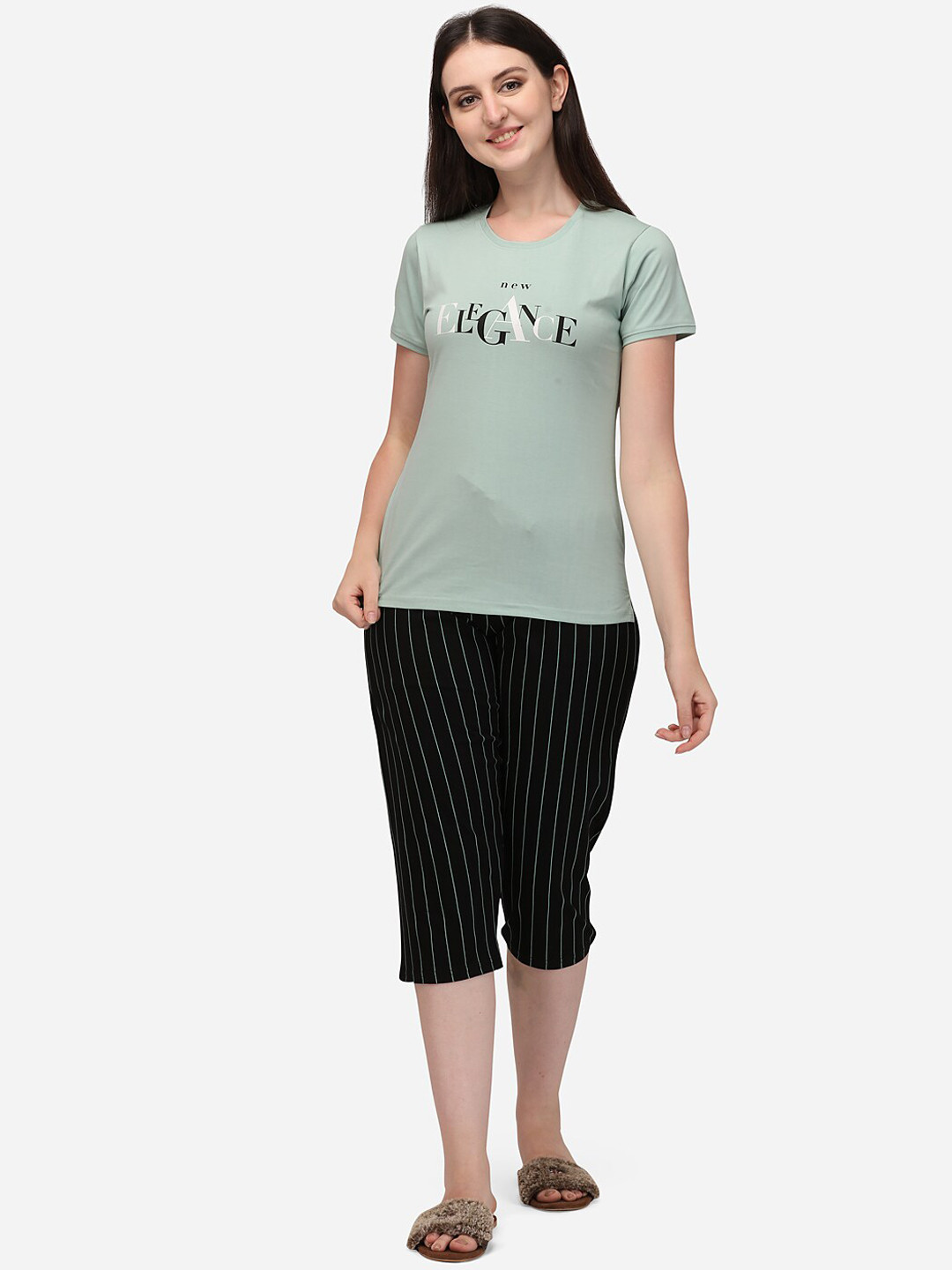 

Lenissa Green & Black Printed Pure Cotton Night Suits, Sea green