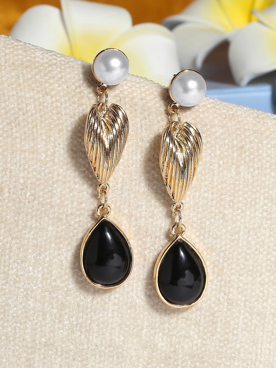 

Lilly & sparkle Black Contemporary Drop Earrings