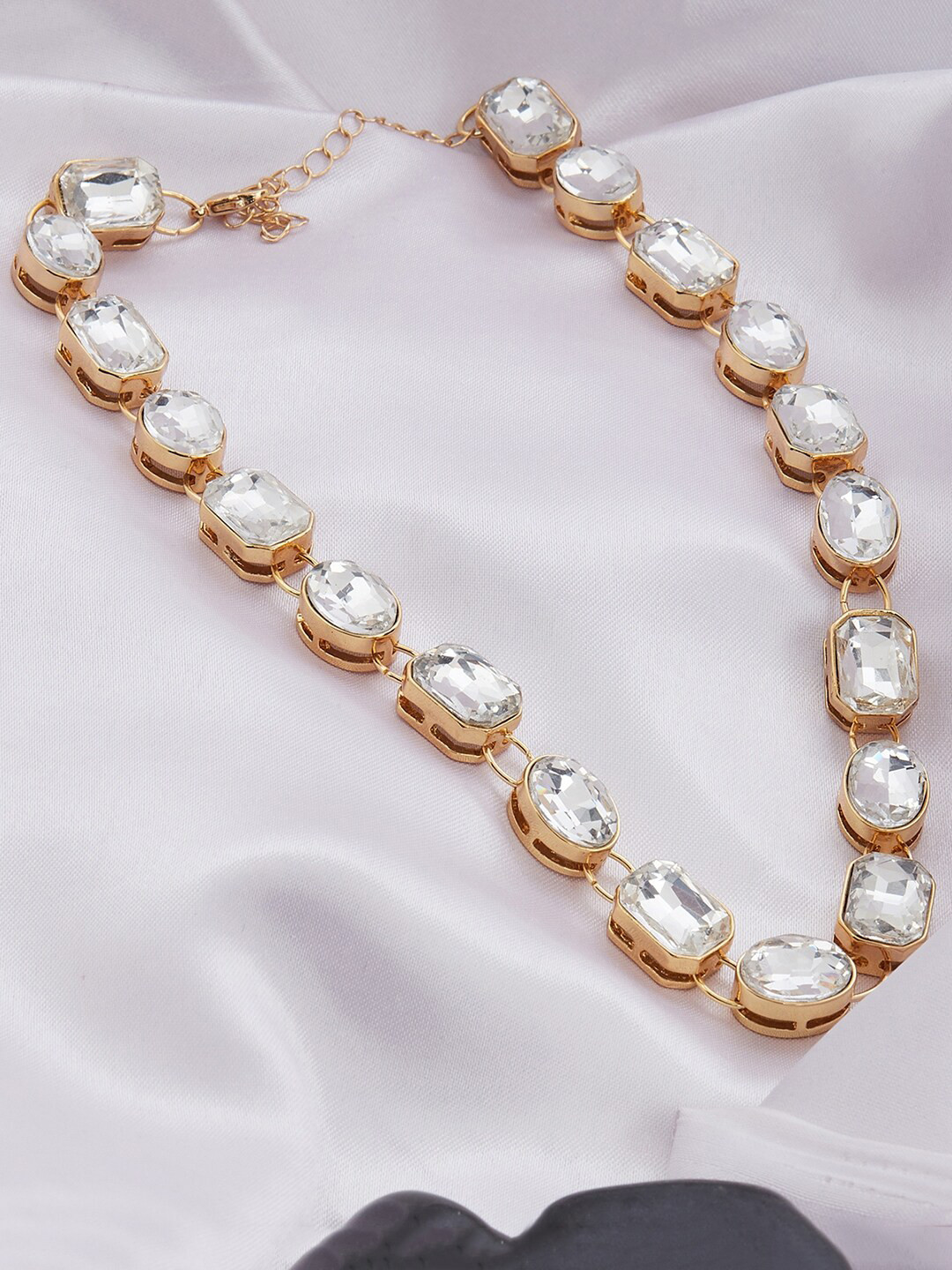 

Lilly & sparkle White & Gold-Plated Crystals Necklace