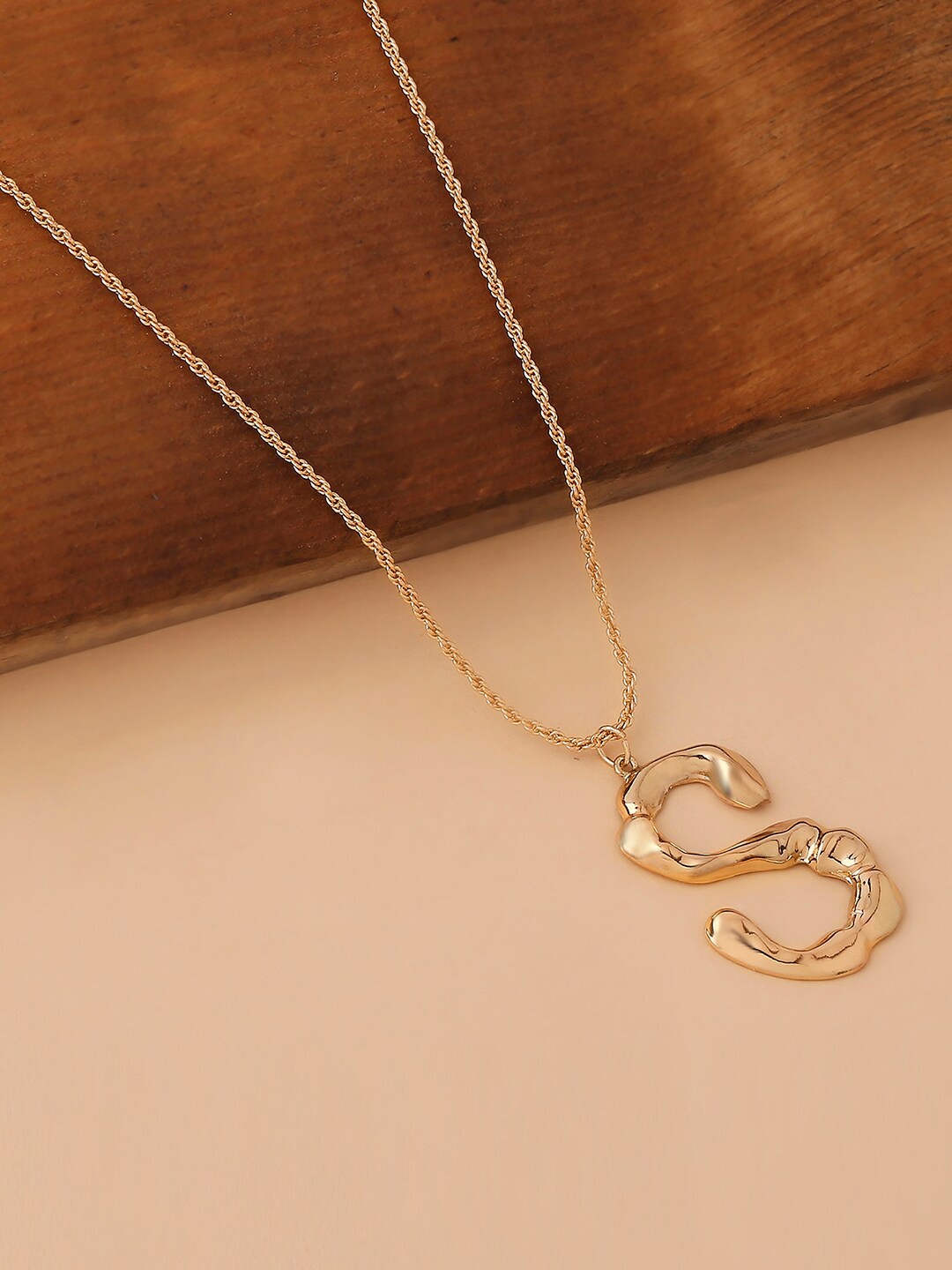 

Lilly & sparkle Gold-Toned S Pendant with Necklace