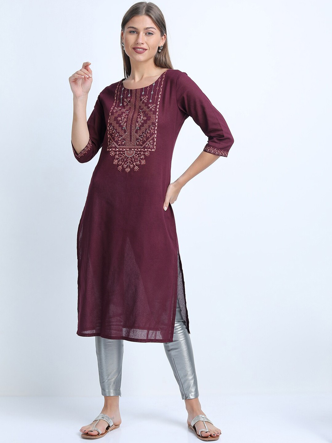 

Vishudh Women Maroon Yoke Design Keyhole Neck Kurta