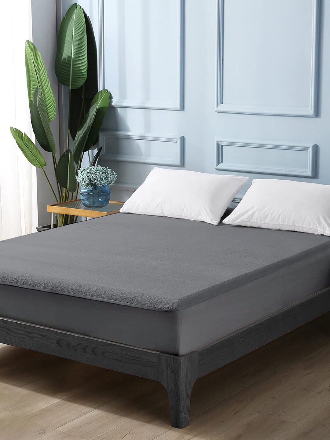 

Divine Casa Grey Solid Double Queen Size 210 GSM Water Resistant Mattress Protector