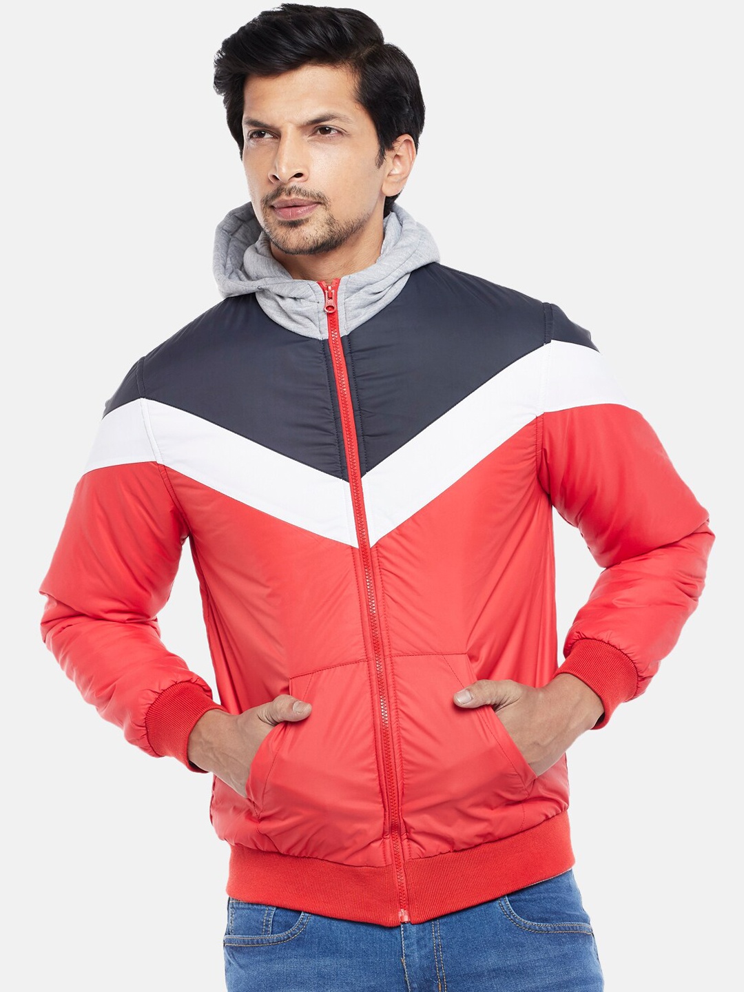 

People Men Red & Navy Blue Colourblocked Hooded Bomber Jacket