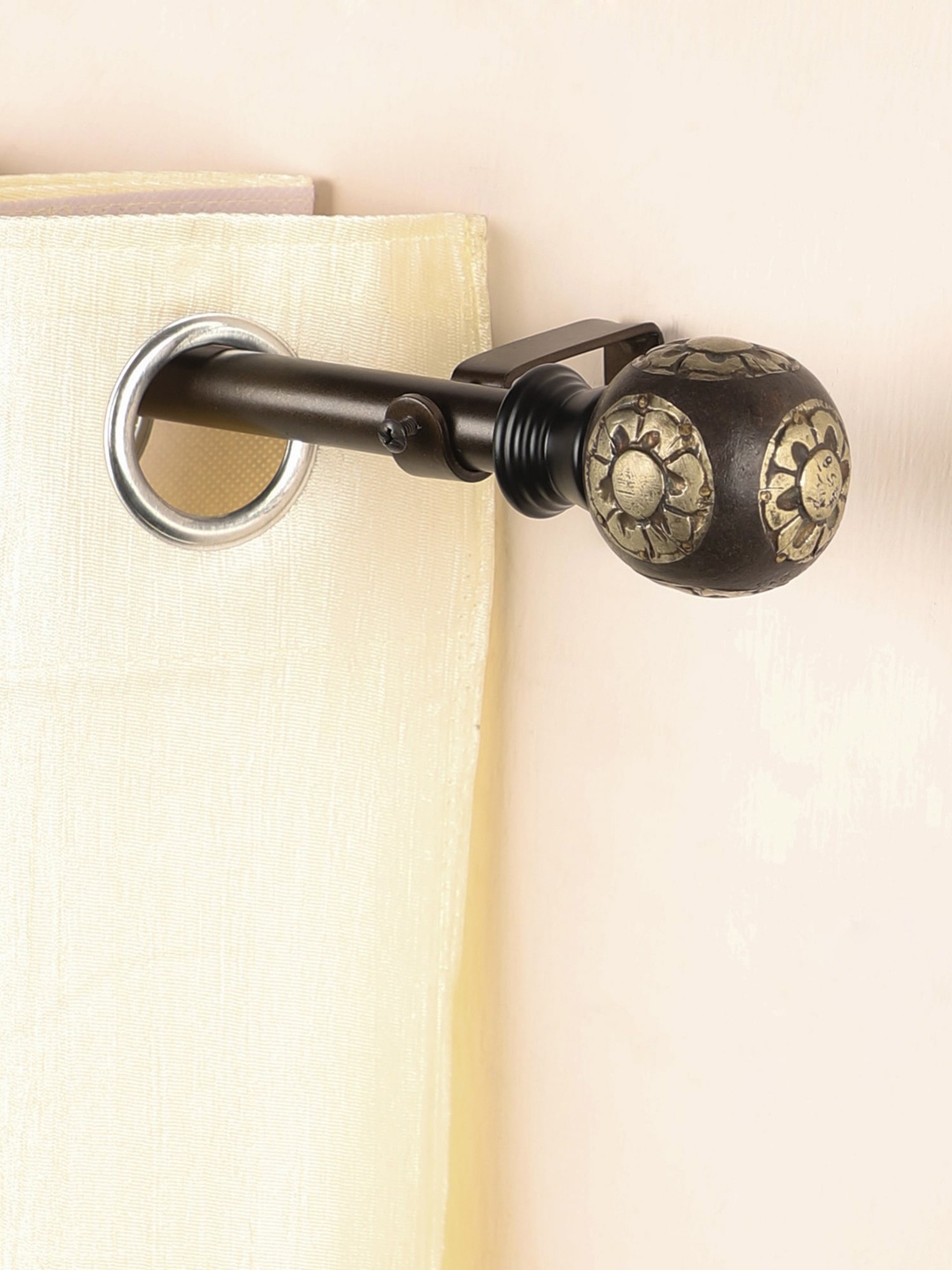 

The Decor Mart Set of 2 Extendable Curtain Rods With Brackets, Brown