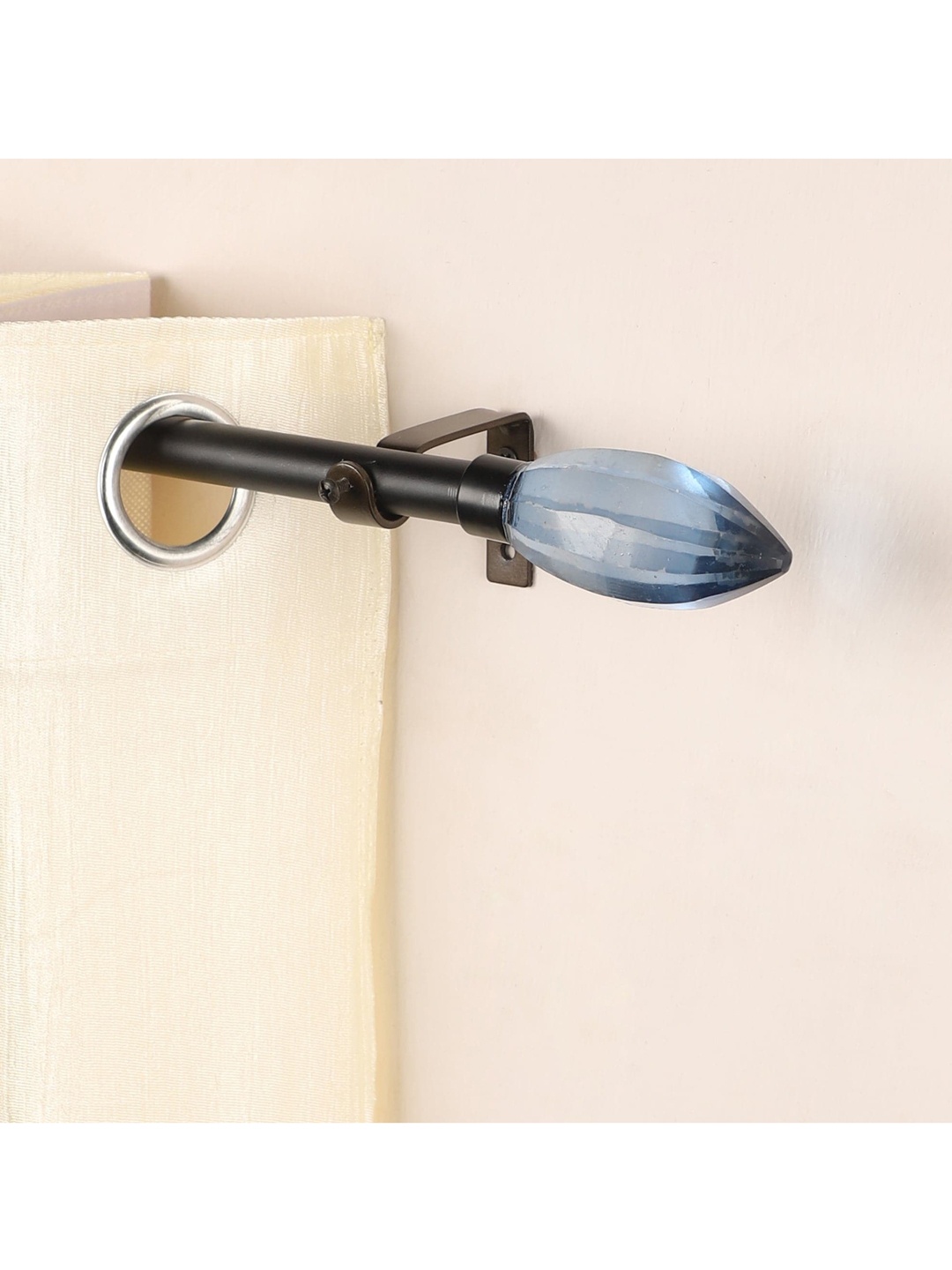 

The Decor Mart Set of 4 Blue & Black Extendable Curtain Rods With Brackets