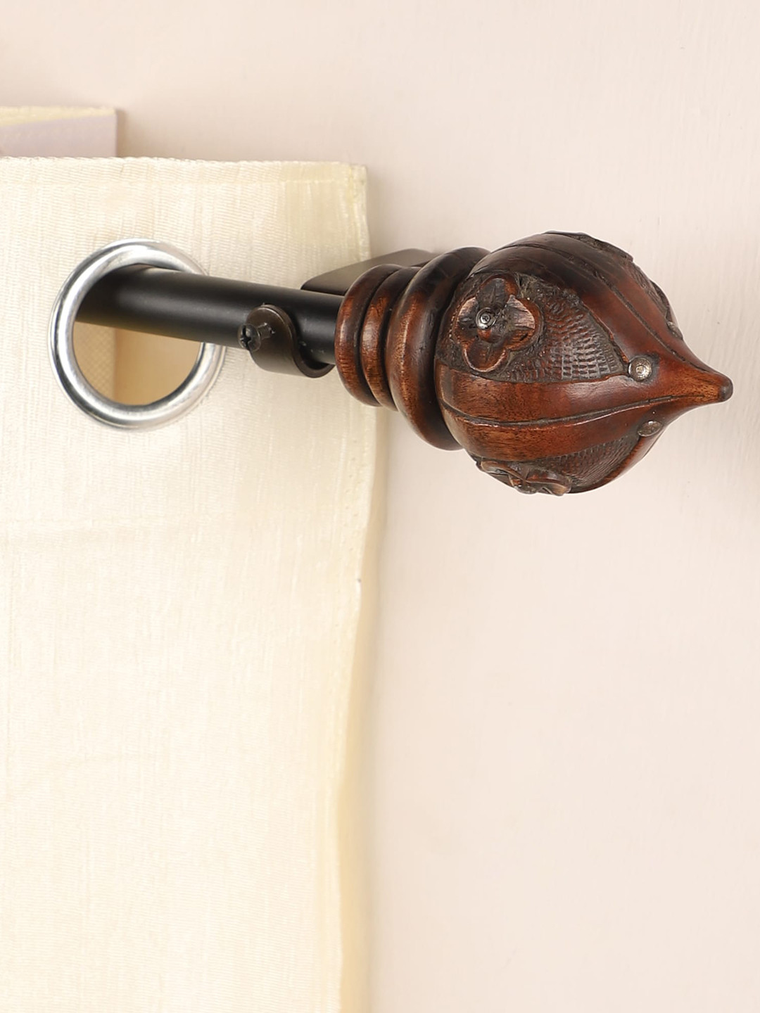 

The Decor Mart Set Of 2 Brown Extendable Curtain Rods With Brackets