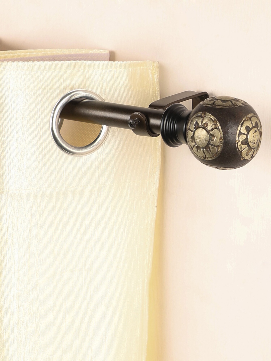 

The Decor Mart Set Of 4 Brown Extendable Curtain Rods With Brackets