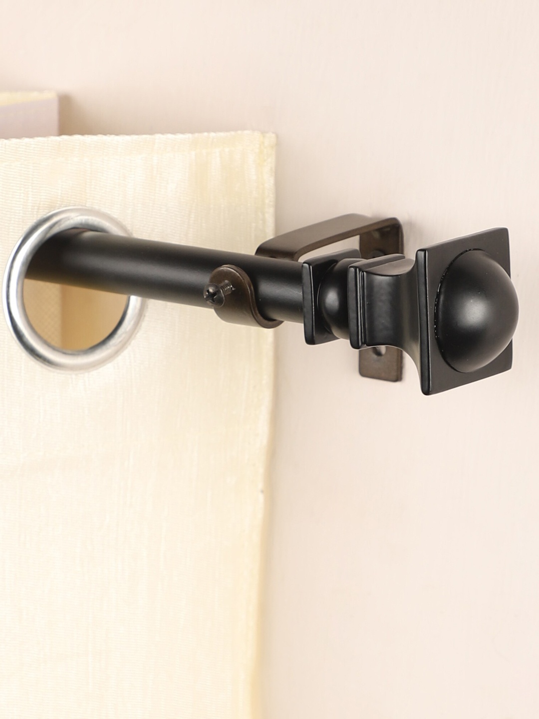 

The Decor Mart Set of 4 Black Extendable Curtain Rods With Brackets